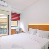 Отель Well Furnished Studio At Transpark Cibubur Apartment, фото 3