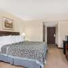Отель Days Inn by Wyndham Indianapolis Northeast, фото 4