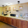 Отель Rodeway Inn & Suites South of Fiesta Park, фото 17