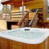 Отель Wellington Haus - Private Hot Tub, фото 9