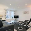 Отель Modern 2 Bed Home in Aberdeen, фото 17