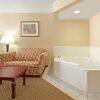 Отель Holiday Inn Express Hotel & Suites Bentonville, an IHG Hotel, фото 2