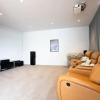 Отель Luxury 4 Bedroom Home With Private Cinema, фото 2