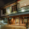 Отель RedDoorz Near Universitas LP3i Medan, фото 28