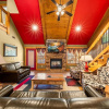 Отель Splash Mansion - Four Bedroom Chalet, фото 37
