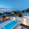 Отель Large 9 Bedroom Villa in Camps Bay w Pool Apostles Views, фото 10