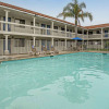 Отель Motel 6 Carlsbad, CA Beach, фото 16