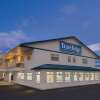 Отель Travelodge by Wyndham Salmon Arm BC, фото 18