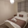 Отель Lovely 3-bed House in Luton, фото 9
