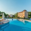 Отель Sintrivanis Beach Resort, фото 10