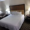 Отель Econo Lodge Inn & Suites, фото 8