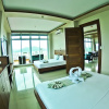 Отель Four Thirteen Suites, фото 6