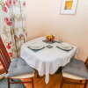 Отель Bretton Mount Studio Flat, фото 7