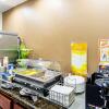 Отель Econo Lodge Inn & Suites, фото 12