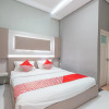 Отель OYO 2248 Yayah Rooms Syariah, фото 6