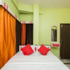 Отель OYO 12803 Moon Light Hotel, фото 17