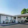 Отель Quality Inn & Suites Des Moines - Merle Hay Road, фото 1