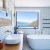 Отель Elite Holiday Homes Queenstown - 2 Houses - Lake View - Ski Drying Cabinet, фото 8