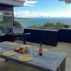 Отель Lakeview House - Taupo Holiday Home, фото 22