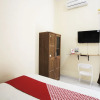 Отель OYO 654 Fabio Guest House Syariah, фото 2