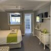 Отель Petherton Cottage Studios, фото 4