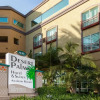 Отель Desert Palms Hotel & Suites, фото 1