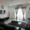 Отель Fully Serviced Furnished 2 Bedroom Apartment, фото 4