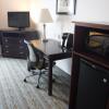 Отель Holiday Inn Express West Jefferson, an IHG Hotel, фото 4