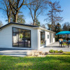 Отель Well-kept chalet with microwave, in a holiday park in the middle of De Veluwe, фото 44