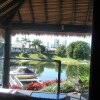 Отель The Bali Hut on the Waters of the Central Gold Coast Apartment 5, фото 13