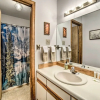 Отель Pagosa Condo w/ Deck, 4 Mi to Hot Springs & Dtwn, фото 10