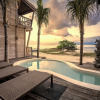 Отель Sunset Beach Wood Villa, фото 1