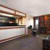 Отель Travelodge Inn & Suites - Muscatine, фото 2
