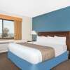 Отель Days Inn & Suites by Wyndham Baxter Brainerd Area, фото 13