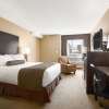 Отель Days Inn by Wyndham Calgary Northwest, фото 3