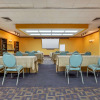 Отель Clarion Hotel Conference Center New Cumberland, фото 19