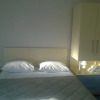 Отель J & B Holiday House, фото 2