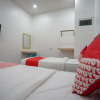 Отель OYO 1270 Residence 8, фото 7