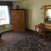 Отель Pines Motel, фото 3