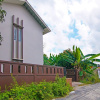 Отель SPOT ON 92570 Putri Guest House Syariah, фото 19