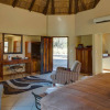 Отель Protea Zebula Lodge, фото 4