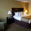Отель Best Western Crossroads Inn, фото 3