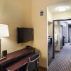 Отель Comfort Suites DFW Airport, фото 45
