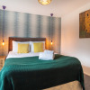 Отель PickThePlace 3-bedroom Plymouth apartment, фото 15