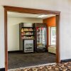 Отель Comfort Suites Stevens Point, фото 12
