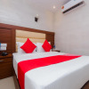 Отель OYO 12257 Hotel Sai Suites, фото 4