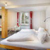 Отель Hirschen Guesthouse - Village Hotel, фото 5