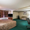Отель Rodeway Inn & Suites, фото 3