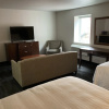 Отель Elker Inn & Suites, фото 5