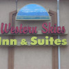 Отель Western Skies Inn And Suites, фото 1
